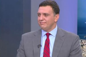 Ο Βασίλης Κικίλιας σε σπάνιο οικογενειακό στιγμιότυπο | Δείτε τη φωτογραφία