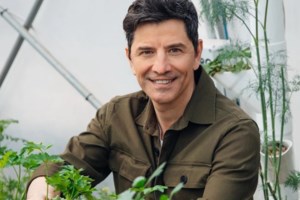 Ο Ηλίας Ψινάκης μιλά για πρώτη φορά για τις δηλώσεις του Νταλάρα για τον Ρουβά