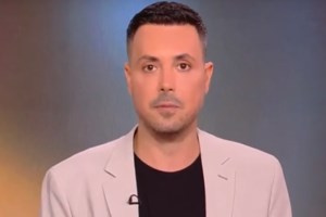 Συγκινημένη η Ζήνα Κουτσελίνη στο φινάλε της εκπομπής: "Οι φωτεινές αγκαλιές σας με κάνουν να κοιμάμαι ήσυχη" - εικόνα 2