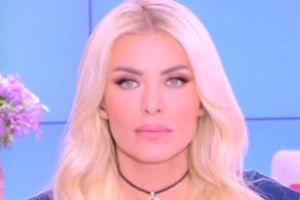 Η Κατερίνα Καινούργιου αιφνιδίασε τον Γρηγόρη Γκουντάρα: "Σου έχει κάνει πρόταση η Ελένη Μενεγάκη;" - εικόνα 2