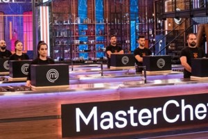 MasterChef | Η Μαρία Μπέη επέστρεψε και επιτέθηκε ήδη στον Ηλία Κιαζόλι