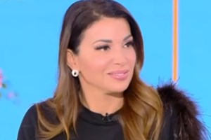 Ελένη Χατζίδου σε Ετεοκλή Παύλου: "Μην με μαλώσεις, είναι κάτι δικό σου και ξέρω ότι δεν θα το έλεγες ποτέ"
