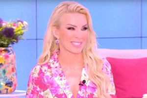Κατερίνα Καινούργιου: "Χαιρέτησα τον Φίλιππο Τσαγκρίδη αλλά δεν χάθηκε και ο κόσμος! Ο Λιάγκας γιατί το παίζει;" - εικόνα 4