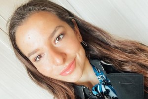 Η Εριέττα Κούρκουλου ποζάρει για πρώτη φορά με φουσκωμένη κοιλίτσα! Δείτε τη φωτογραφία