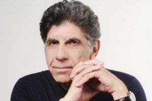 Γιάννης Μπέζος: "Έζησα όλη μου τη ζωή ως δυσάρεστος, επειδή έλεγα την αλήθεια" - εικόνα 3