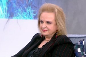 Ο Γρηγόρης Πετράκος κατακεραυνώνει την Ματίνα Παγώνη: "Δεν έχει ιδέα για τα εμβόλια"