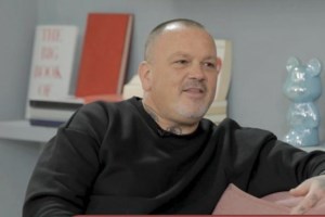 Ο Δημήτρης Σκαρμούτσος απαντά στις φήμες χωρισμού: "Υπάρχει ένα παιδί στη μέση" - εικόνα 2