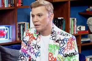 Τάκης Ζαχαράτος: "Δεν μπορεί να βγαίνει η Τσαπανίδου, να κάνει όλα αυτά και να μην περιμένει ότι θα υπάρχει αντίδραση"