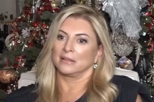 Χριστίνα Πολίτη: "Στον πρώτο μου γάμο είχα 4 καλεσμένους και στον δεύτερο 6"