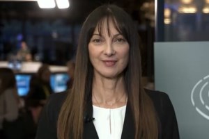 Στέφανος Κασσελάκης: "Έκλαιγα για ώρες όταν είπα στη μητέρα μου για τον προσανατολισμό μου, είχα ανάγκη από την αποδοχή της"