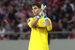 Με κασκόλ του Ολυμπιακού ο Γιώργος Λιάγκας: "Αυτό που έζησα χθες με τα παιδιά μου... έκλαιγα 10 λεπτά" - εικόνα 3