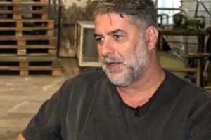 Η Δέσποινα Βανδή λιώνει για τον Βασίλη Μπισμπική - Το βίντεο με το τραγούδι όλο νόημα