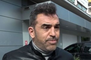 Η on camera αντίδρασή του Στέφανου Κωνσταντινίδη για την καθυστέρηση της έναρξης του "Mega Καλημέρα"