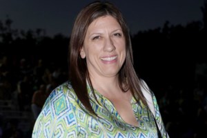 Ζωή Κωνσταντοπούλου: "Δεν αποκλείεται να μεγαλώσουμε την οικογένειά μας με τον Διαμαντή" - εικόνα 2