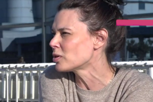 Ισαβέλλα Δάρρα: "Είχα μία πολύ αυστηρή μάνα, πέρασα πολύ δύσκολα"