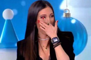 Το απρόσμενο τηλεφώνημα που δέχτηκε η Ανθή Βούλγαρη στον αέρα του "Κοινωνία Ώρα Mega" - εικόνα 4