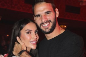 Η αντίδραση της Ζέτας Θεοδωροπούλου μετά τις τρυφερές αναρτήσεις του Παναγιώτη Ταχτσίδη με τη νέα του σύντροφο - εικόνα 3