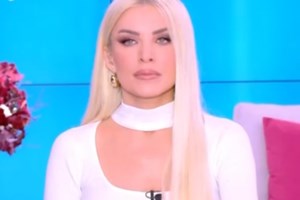Κατερίνα Καινούργιου: "Μου τη σπάει γι' αυτά που έχει πει για μένα"