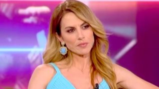 Ντορεττα Παπαδημητριου: &quot;Εχω μεινει μεγαλα διαστηματα μονη μου, οταν μεγαλωνα τα παιδια&quot;