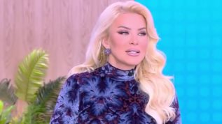 Κατερινα Καινουργιου: &quot;Εχουν γινει τα ποδια μου σαν μπουκαλια&quot;