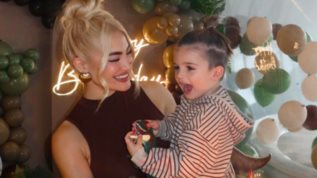 Ιωαννα Τουνη: "Καθε σου χαμογελο φωτιζει τις πιο σκοτεινες μου μερες"