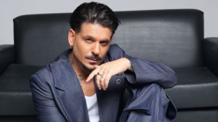 O Stan ερχεται με νεο προτζεκτ και μας καλει στο &quot;One Night Stan&quot;