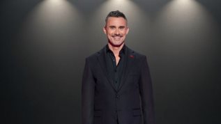 Επισημο! Ο Γιωργος Καπουτζιδης στην παρουσιαση του Εθνικου Τελικου της Eurovision