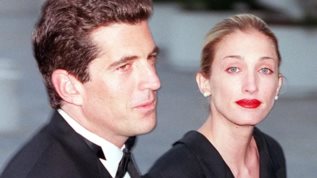 Carolyn Bessete – Kennedy | Γιατι υποστηριζαν οτι ειχε μια "πολυ παρομοια" ζωη με την πριγκιπισσα Diana;