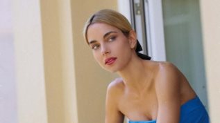 Η Δουκισσα Νομικου μολις υιοθετησε το κουρεμα που την εκανε να μοιαζει με Γαλλιδα