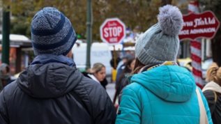Καιρος: Ανεβαινει σταδιακα η θερμοκρασια - Που θα σημειωθουν σημερα βροχες και παγετος