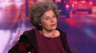 Μαργαριτα Θεοδωρακη: &quot;Ο πατερας μου ειχε και τα πολυ κατω του. Ειχε μια ταση πολλες φορες αυτοκτονιας&quot;