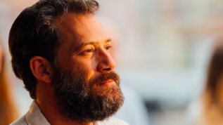 Αντινοος Αλμπανης | "Το σωμα δεν ανηκε πια σε μενα πονουσε μονο του"