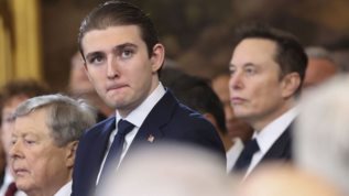 Barron Trump | Στο επικεντρο μιας συγκλονιστικης υποθεσης κακοποιησης