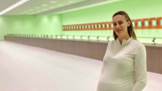 Η Αννα Κορακακη ποζαρει σε προχωρημενη εγκυμοσυνη: "Μεγαλη απωλεια"