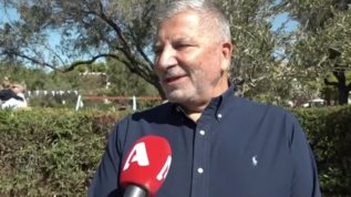 O Γιωργος Πατουλης απαντα για το ενδεχομενο δευτερου παιδιου και τη βαφτιση του γιου του