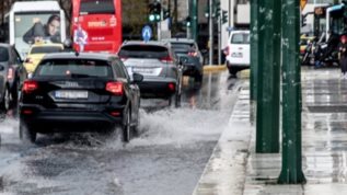 Μαρουσακης: Ισχυρη κακοκαιρια απο το Σαββατο, με κορυφωση την Κυριακη - Μεγαλοι ογκου νερου και χιονια [βιντεο]