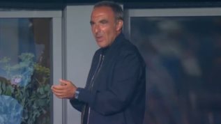 Νικος Αλιαγας | Η απροσμενη εκπληξη και η συγκινηση στον αερα του γαλλικου "Secret Song"