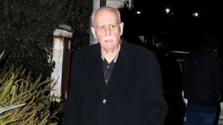 Η ηχηρη απουσια απο την κηδεια του Γιωργου Παπαδακη