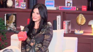 Χριστινα Μπομπα: "Η πιο εντονη αναγνωρισιμοτητα, μου ηρθε ευκολα. Ισως και γι’ αυτο  εχω κατηγορηθει παρα πολυ"