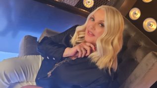 Ρουλα Κορομηλα: "Απαιτειται υπομονη και αισιοδοξια"