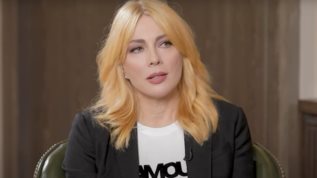 Σμαραγδα Καρυδη: Οι γονεις μου ηταν σαν παιδια - Ο μπαμπας μου ταλαιπωρηθηκε αρκετα πριν &quot;φυγει&quot;