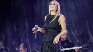 Ακυρωνει τις εμφανισεις της η Μελινα Ασλανιδου: "Ευχαριστω μεσα απο την καρδια μου για την κατανοηση"