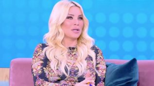 Κατερινα Καινουργιου: "Μην του παιζεις καθολου Τουνη το διαστημα που θα λειπω και θα παρουσιαζει την εκπομπη"