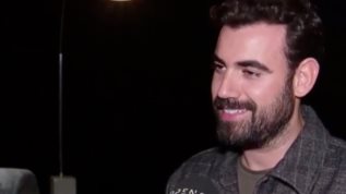 Ο Nικος Πολυδεροπουλος αποκαλυπτει για τον γαμο και το παιδι που περιμενει: &quot;Ειμαι ευτυχισμενος&quot;