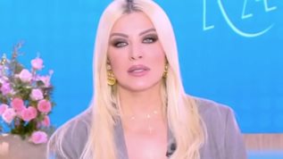 Το απροσμενο σχολιο της Κατερινας Καινουργιου: "Θα το πω, μη με παρεξηγησετε"