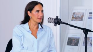 Νονη Δουνια: "Ο θανατος του πατερα μου ηταν αποτομος - Δεν το περιμεναμε, εγινε στον υπνο του"