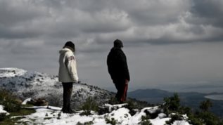 Επιμενει ο Μαρουσακης για τις "πολικες φωτοβολιδες" παρα τα καρφια Κολυδα - Τσατραφυλλια: "Εχω μαθει να κοιταω..."