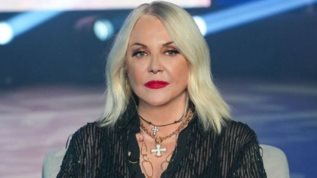 Ρουλα Κορομηλα: &quot;Μακρια απο τοξικες και κακοποιητικες σχεσεις&quot;