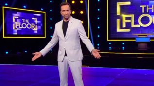 Ο Γιωργος Λιανος εκανε πρεμιερα στον ΣΚΑΙ: &quot;Καλως ηρθατε στο μυθικο The Floor&quot;