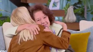 Συγκινει η Μαρια Κωνστανταρου: "Δεν εχω λογο υπαρξης" - Η αγκαλια της Φαιης Σκορδα